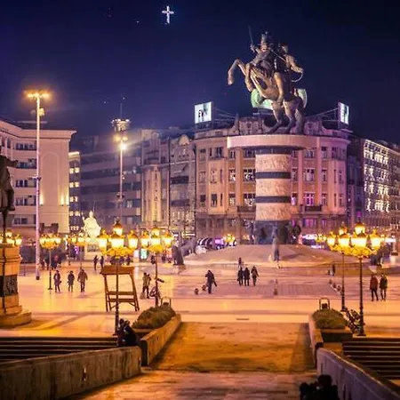 Lovely Downtown -elena Апартаменти Скоп'є